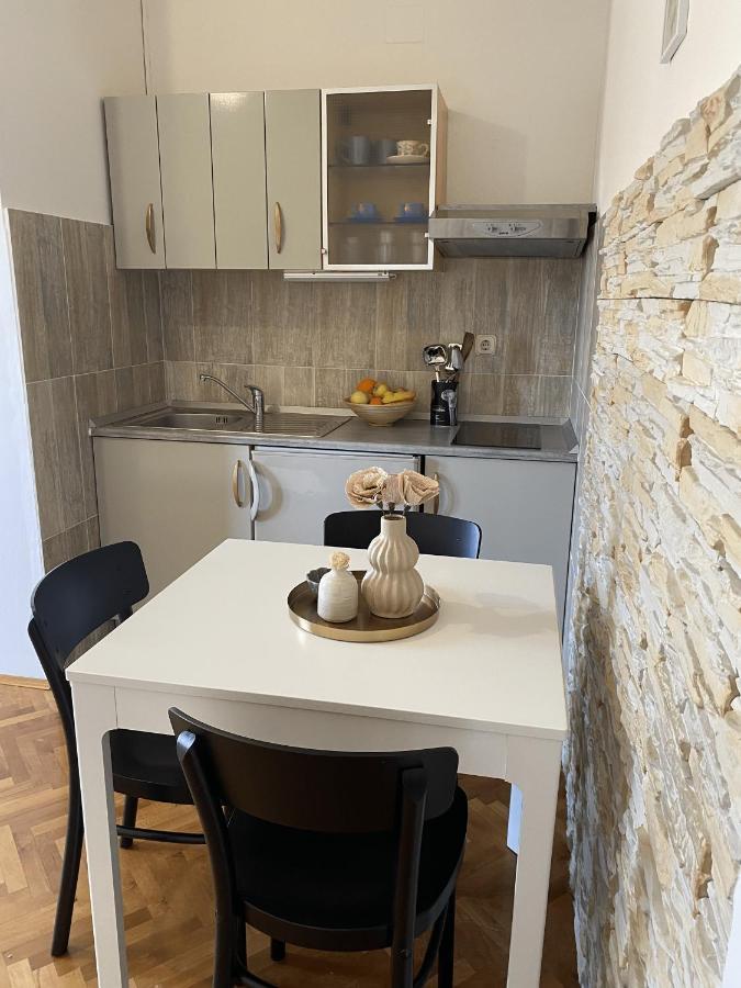 Apartments Skako Makarska Ngoại thất bức ảnh